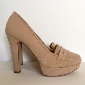Suede Tan Heels Sz 9